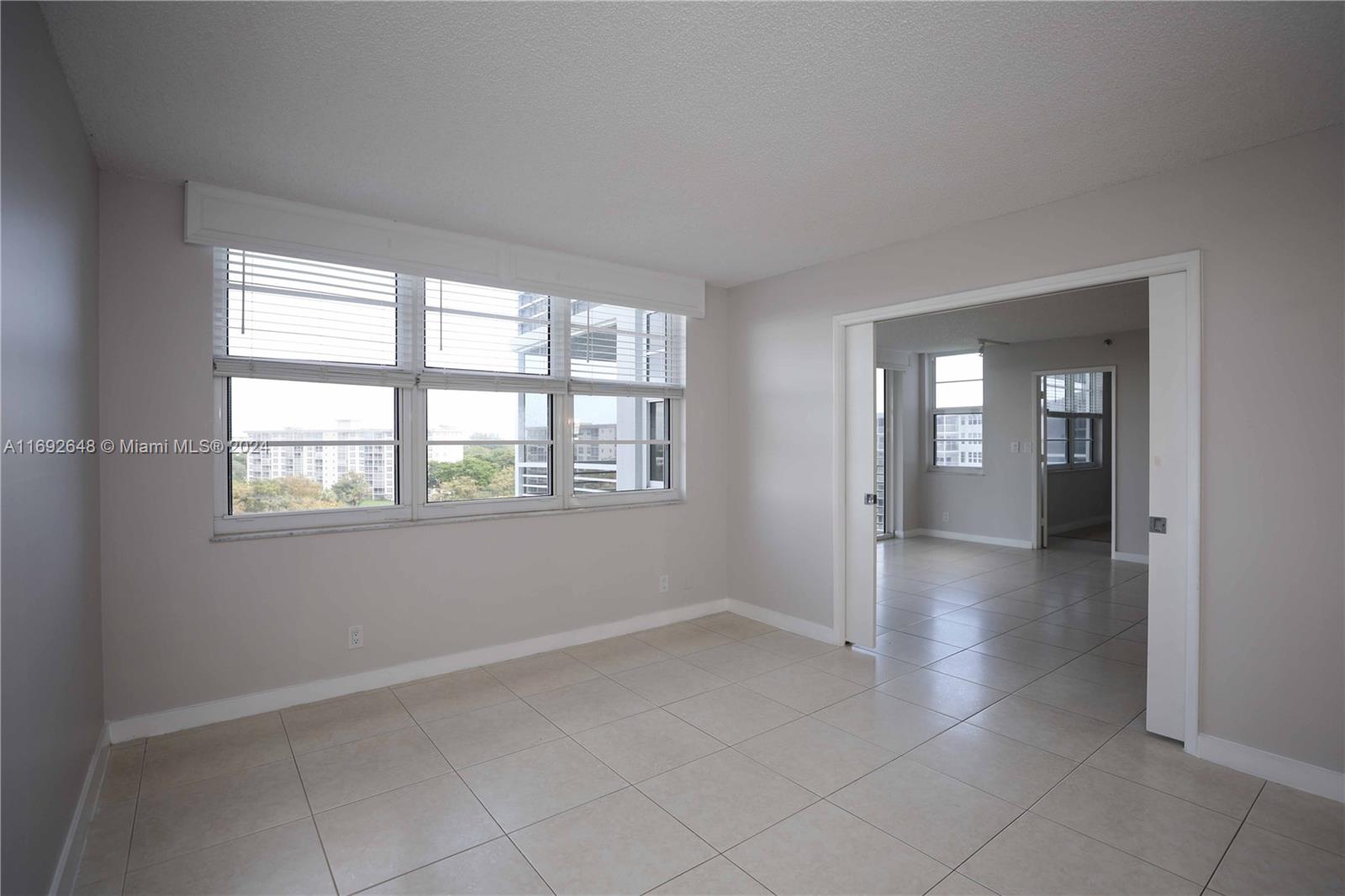 4015 W Palm Aire Dr #902, Pompano Beach, Florida image 26