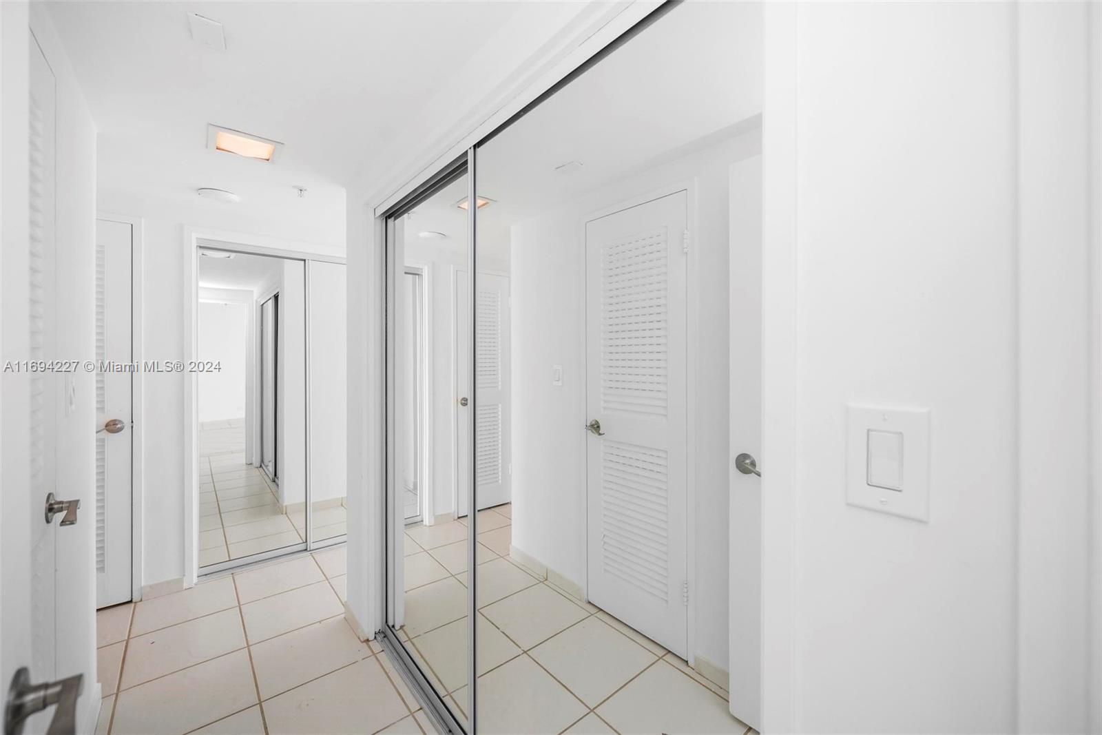 5601 Collins Ave #1604, Miami Beach, Florida image 11