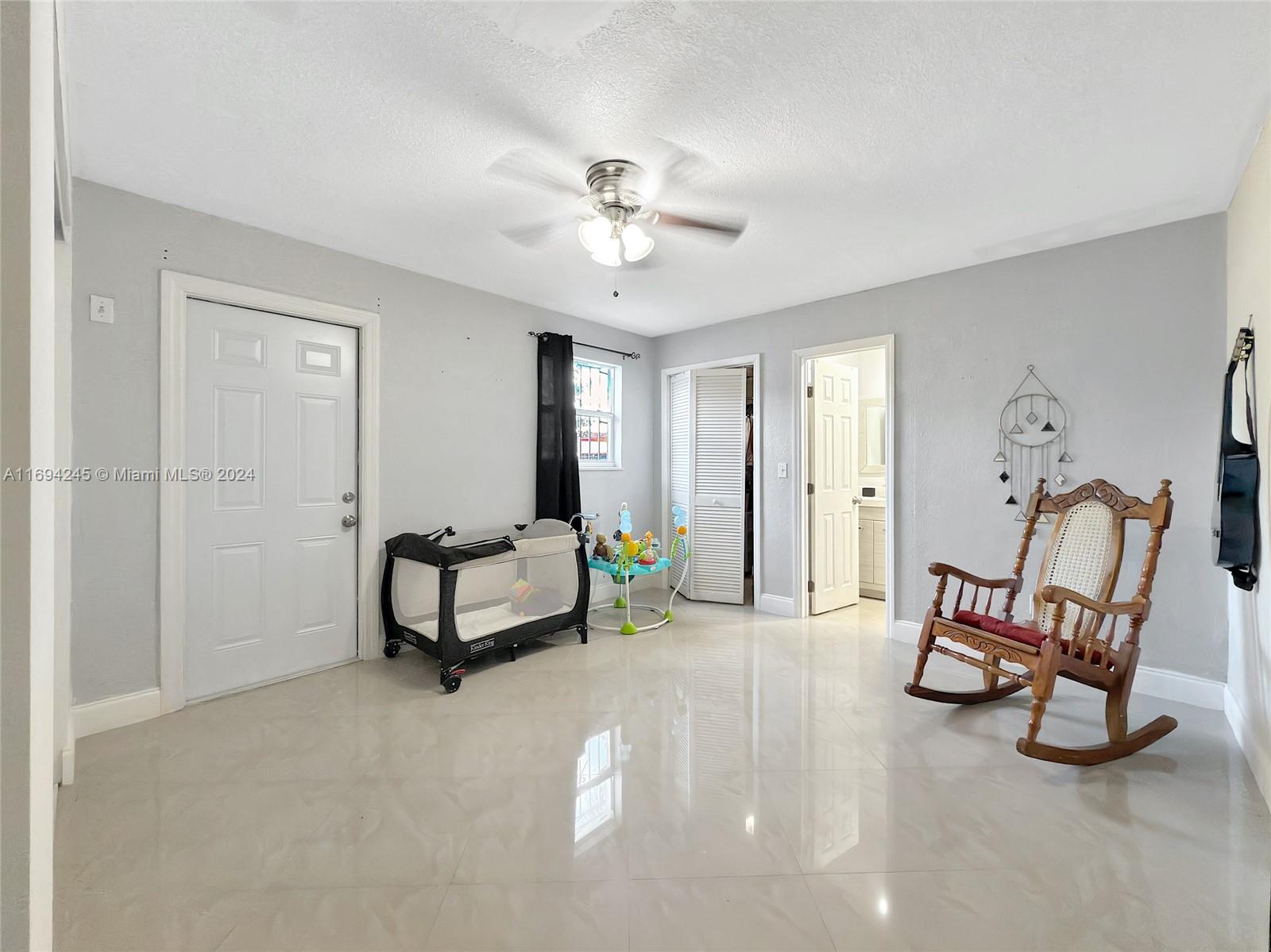 528 E 16th St, Hialeah, Florida image 13