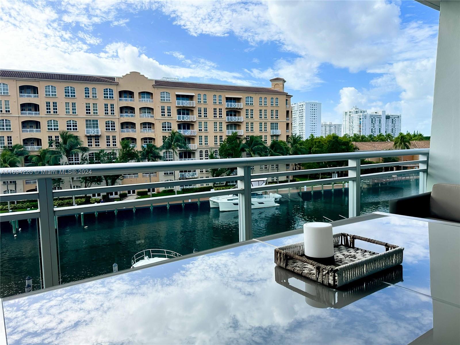 2950 NE 188th St #324, Aventura, Florida image 25