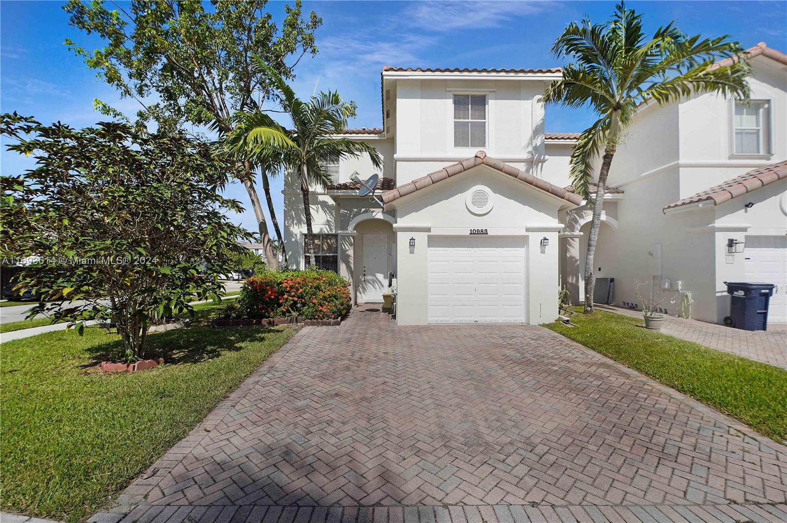 10983 SW 246th St, Homestead, Florida image 3