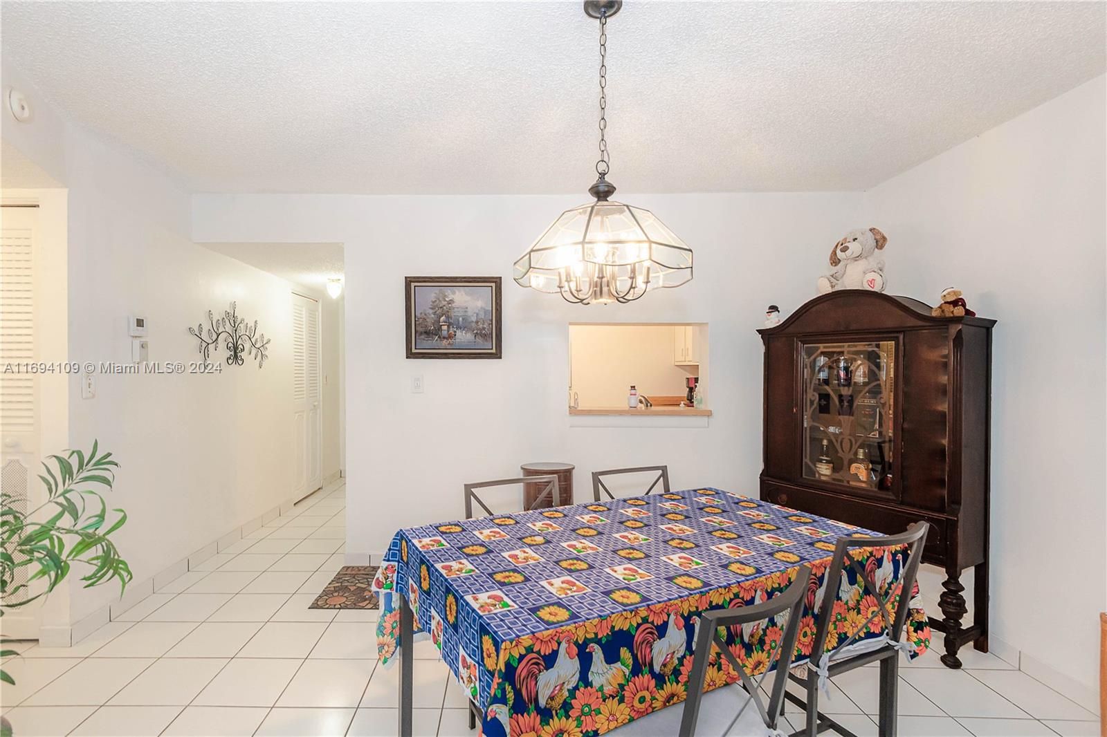 2800 Somerset Dr #115J, Lauderdale Lakes, Florida image 7