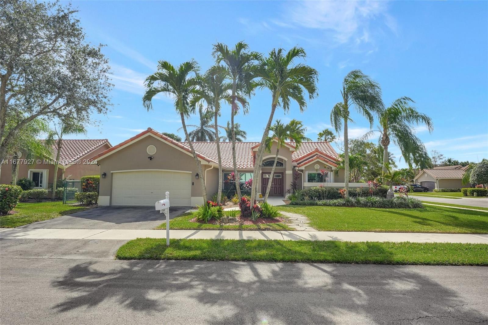 12644 SW 8th Ct, Davie, Florida image 2