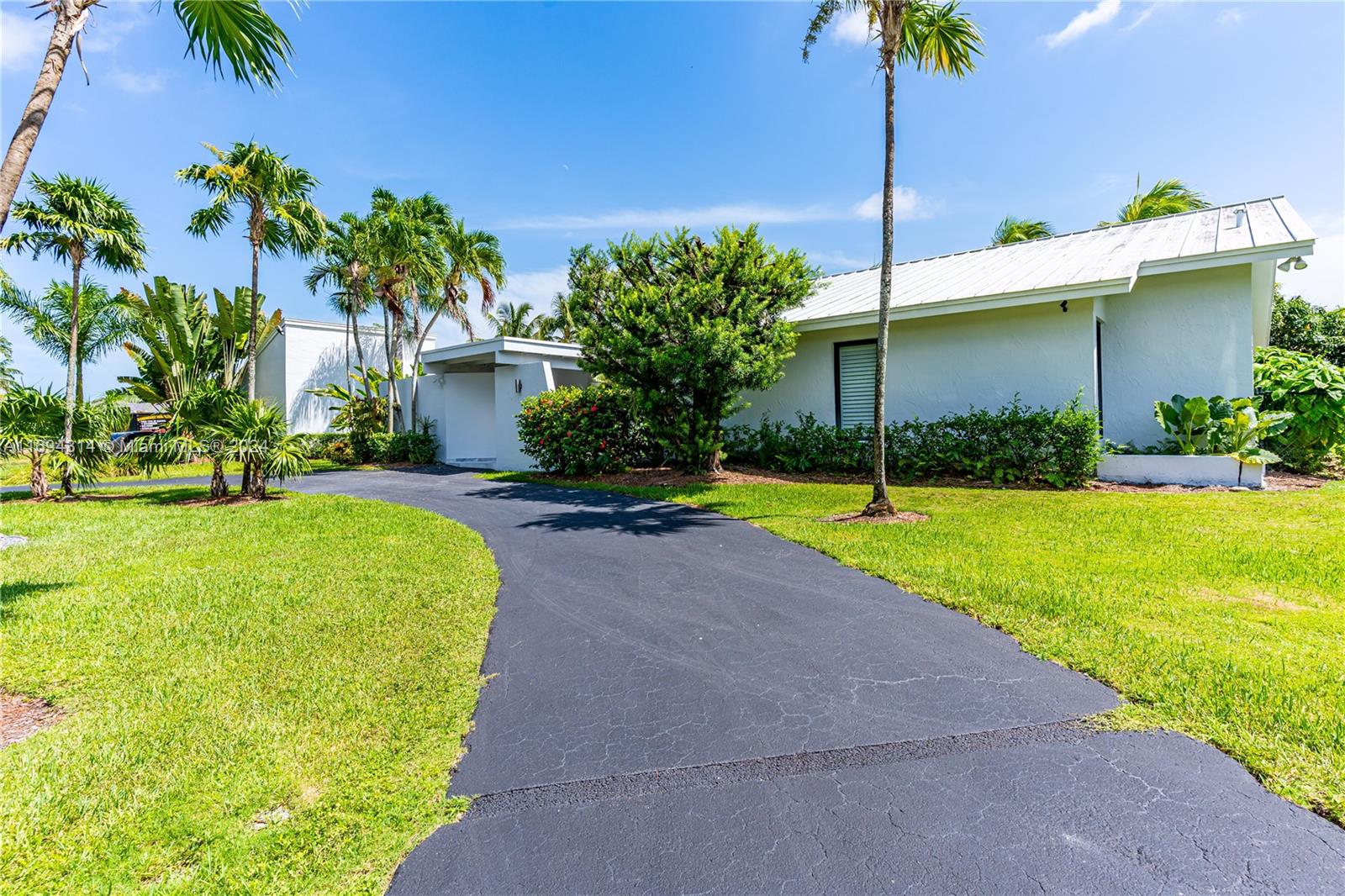 6900 SW 136th St, Palmetto Bay, Florida image 8