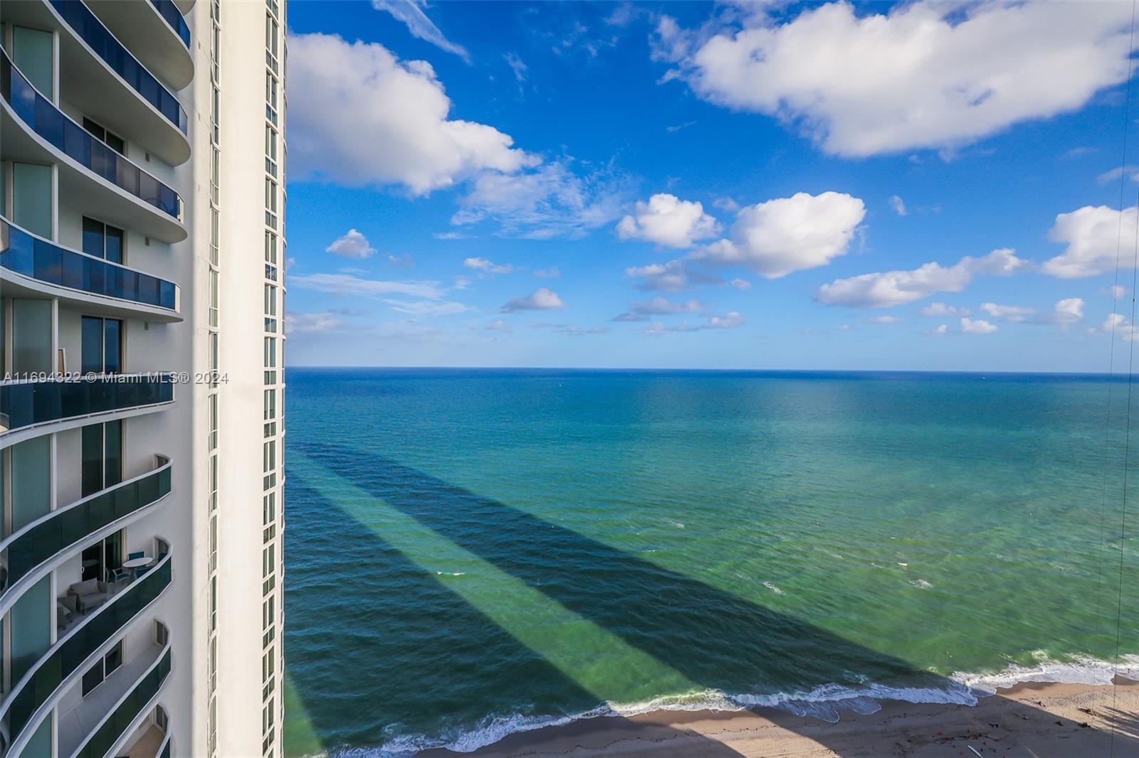 15901 Collins Ave #2506, Sunny Isles Beach FL 33160