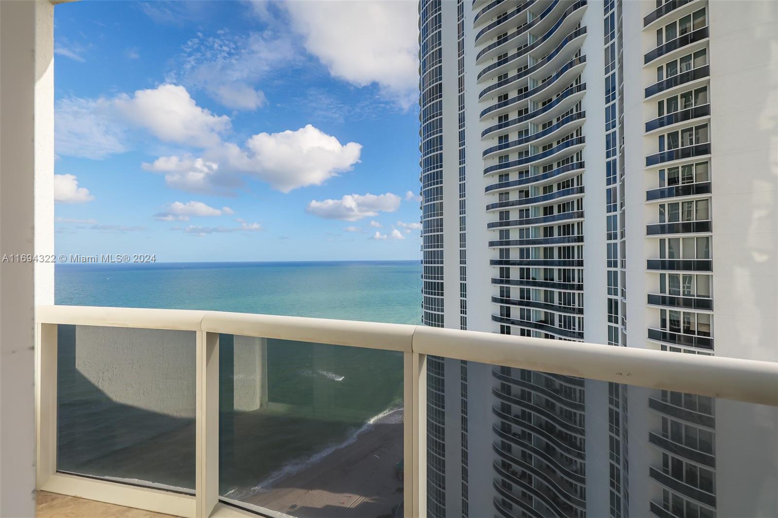 15901 Collins Ave #2506, Sunny Isles Beach FL 33160