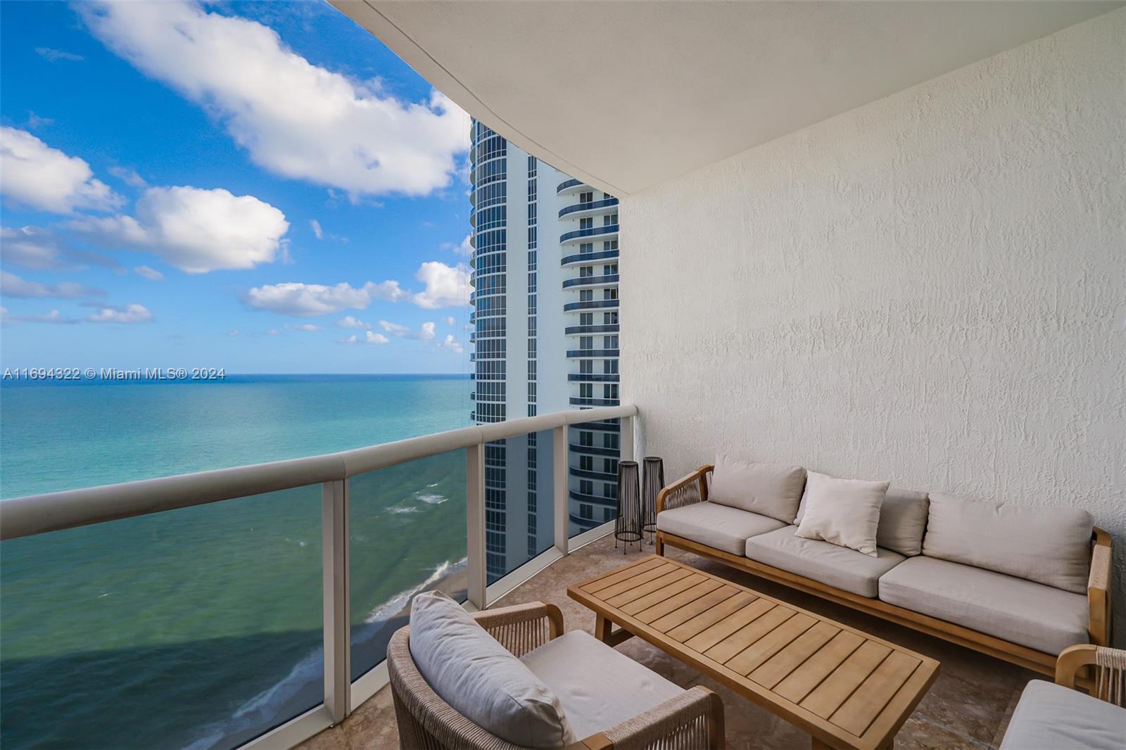 15901 Collins Ave #2506, Sunny Isles Beach FL 33160