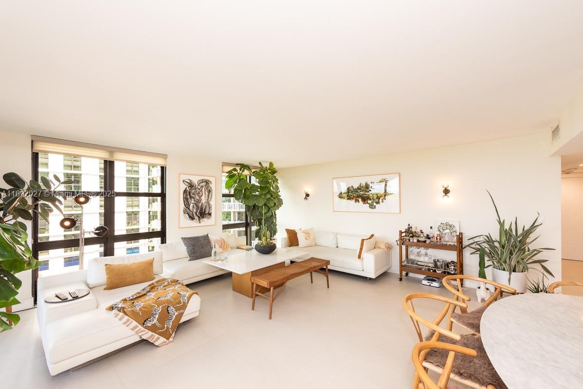 1121 Crandon Blvd #D402, Key Biscayne, Florida image 5