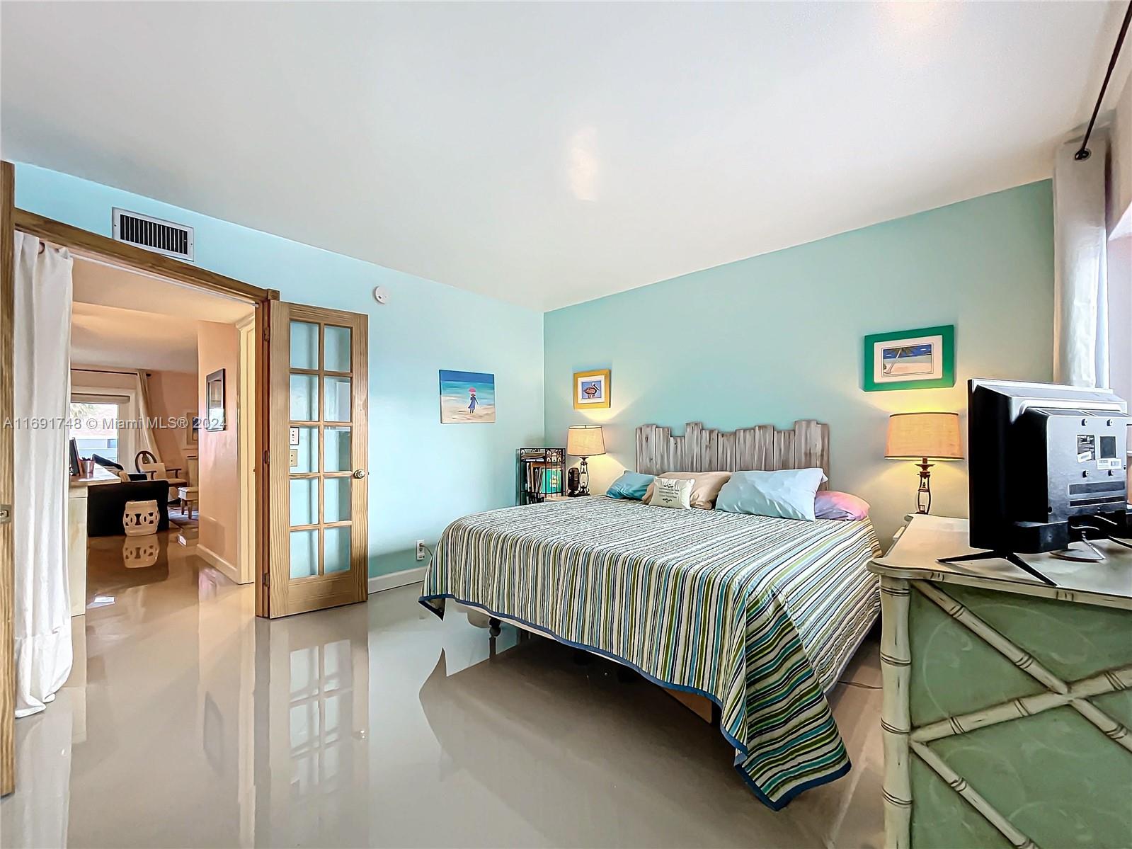 320 S Surf Rd #202, Hollywood, Florida image 30