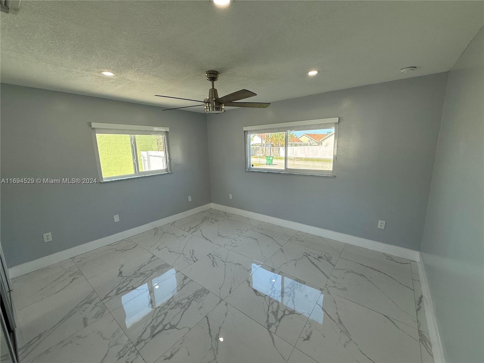 3430 NW 203rd Ln, Miami Gardens, Florida image 20