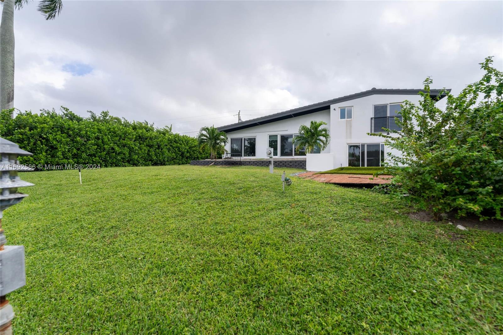 2537 Marathon Ln, Fort Lauderdale, Florida image 35