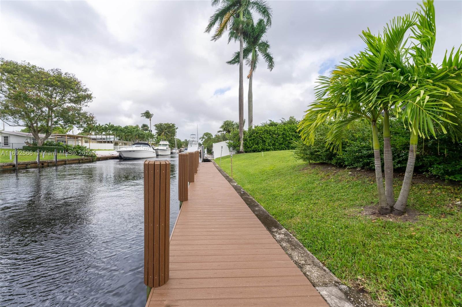 2537 Marathon Ln, Fort Lauderdale, Florida image 36