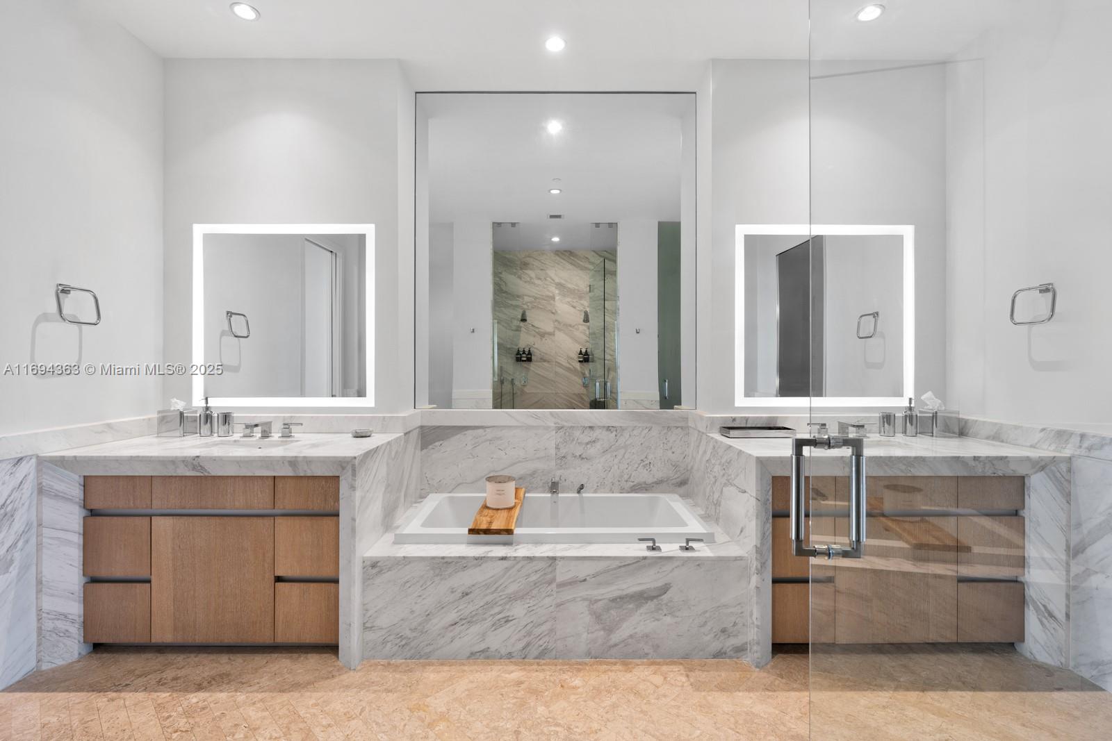 2821 S Bayshore Dr #9A, Miami FL 33133