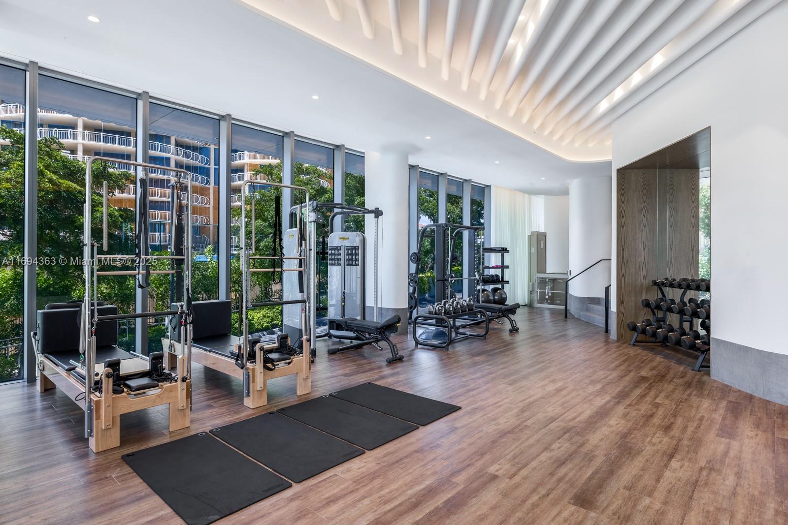 2821 S Bayshore Dr #9A, Miami FL 33133