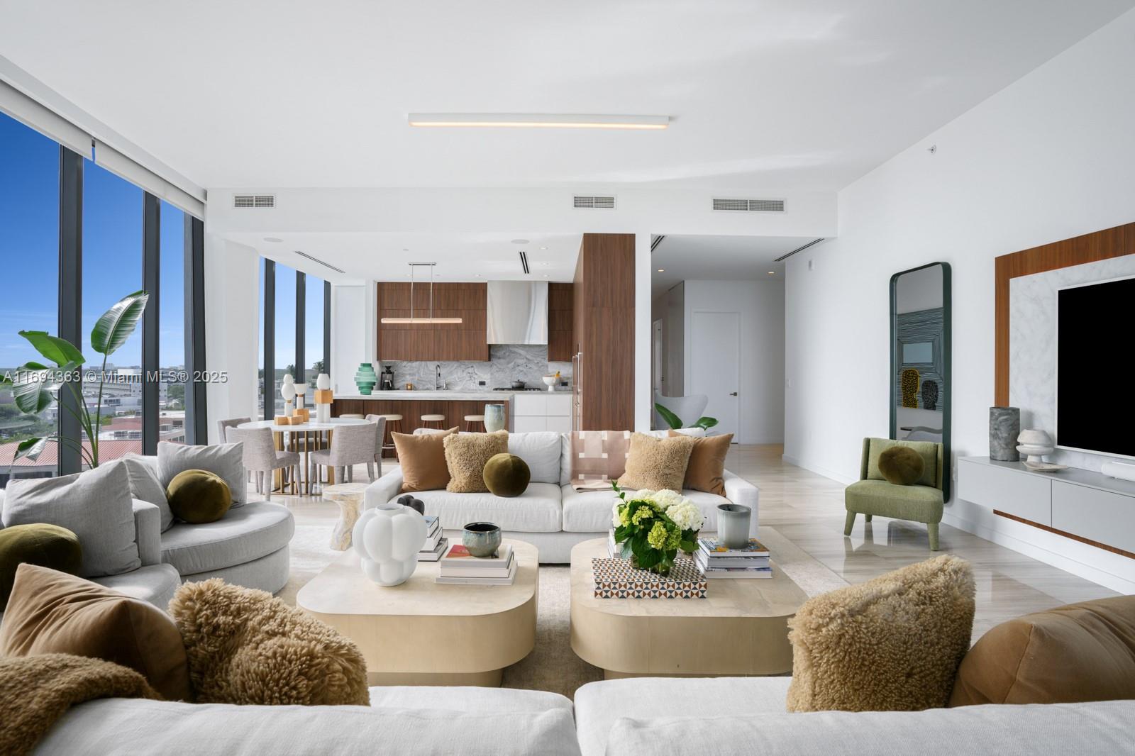 2821 S Bayshore Dr #9A, Miami FL 33133