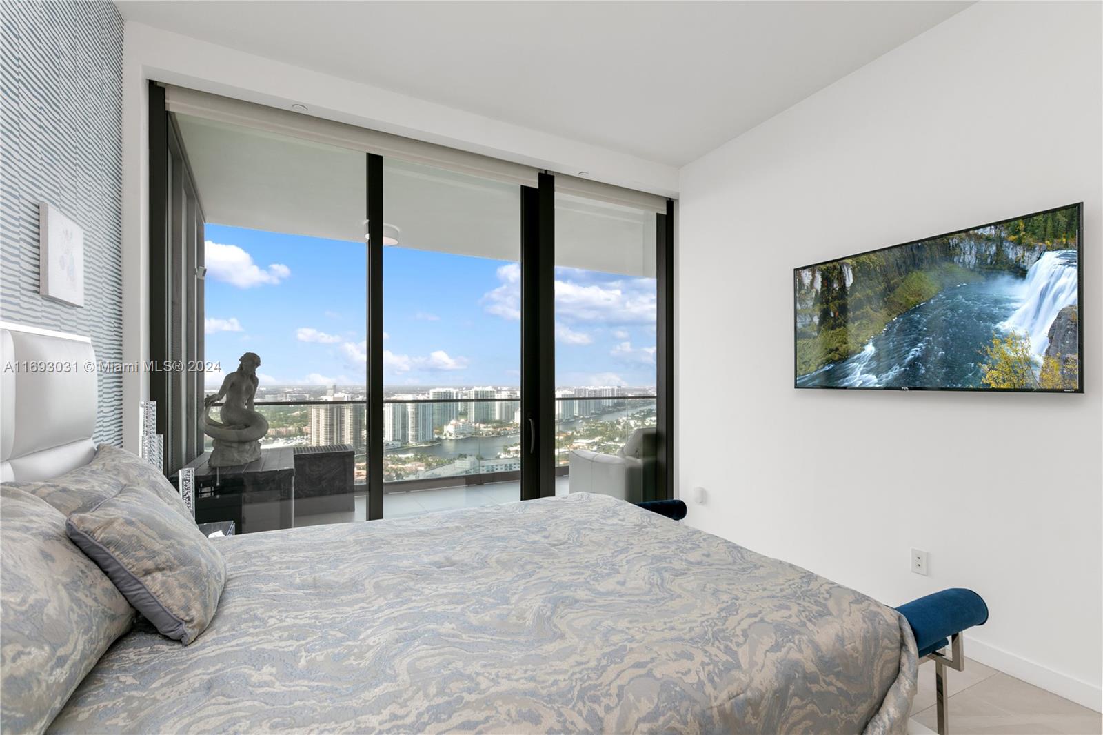 18975 Collins Ave #3402, Sunny Isles Beach, Florida image 39