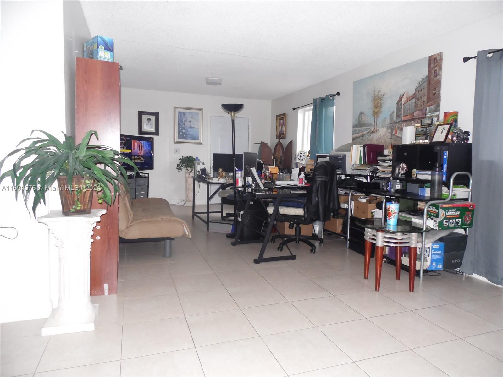 3491 Palm Ave, Hialeah, Florida image 6