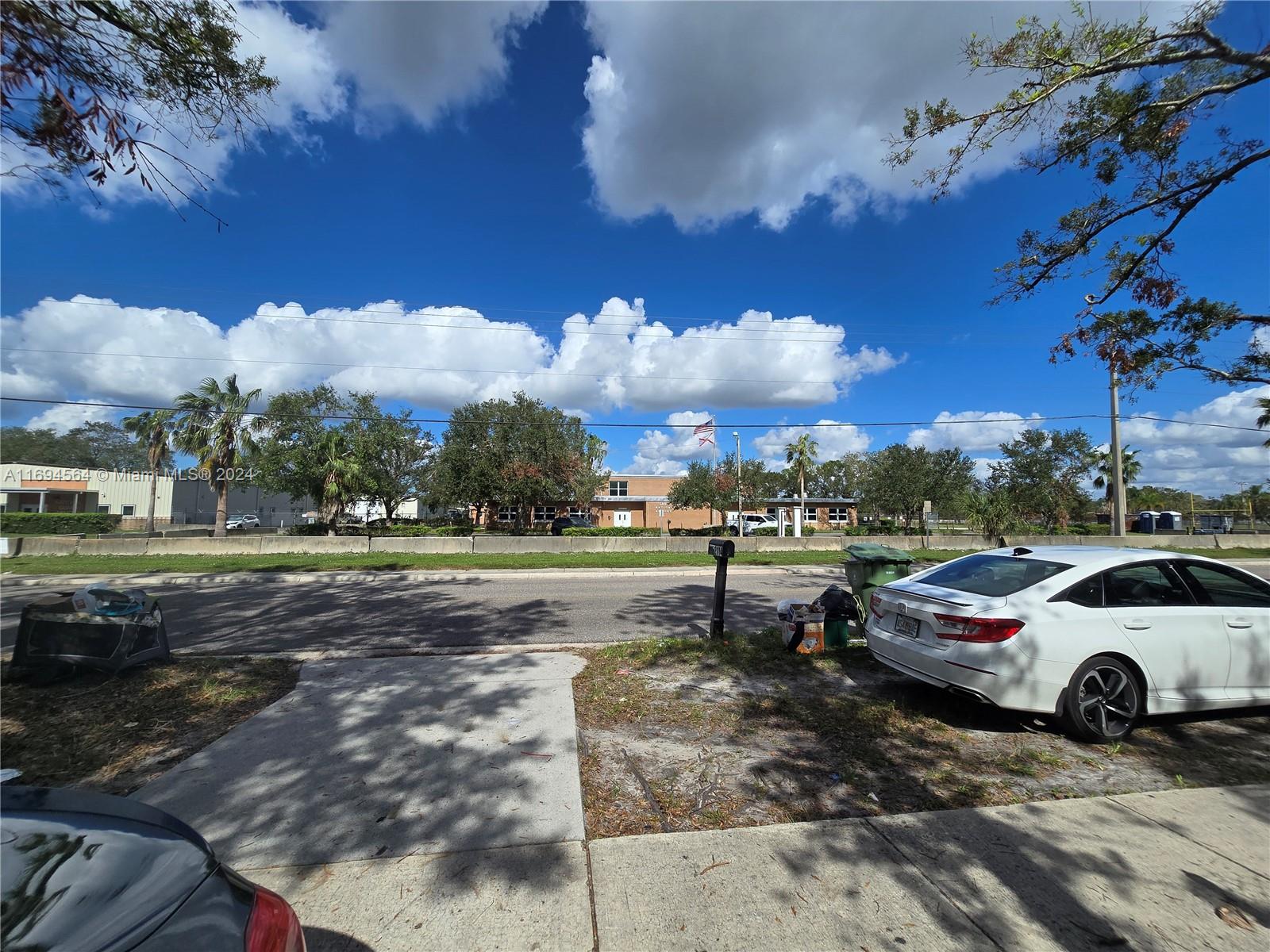 2114 13th Ave E, Bradenton, Florida image 36