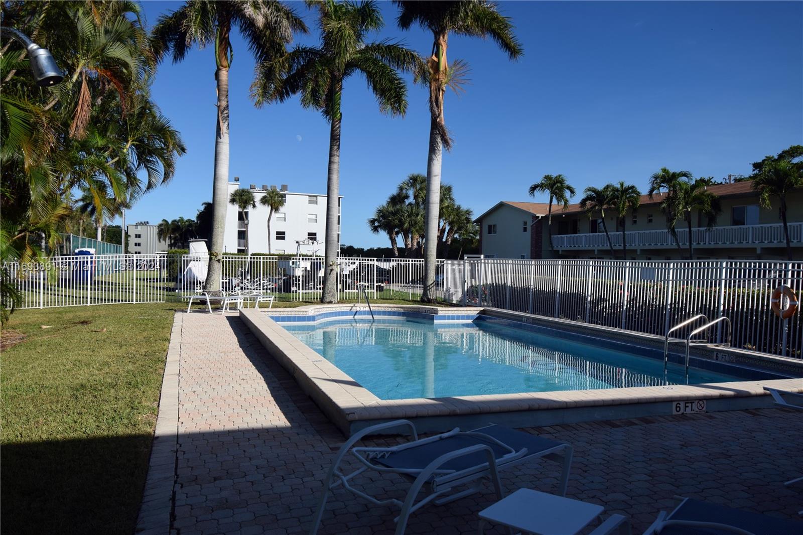 689 NE 6th Ct #209, Boynton Beach, Florida image 30