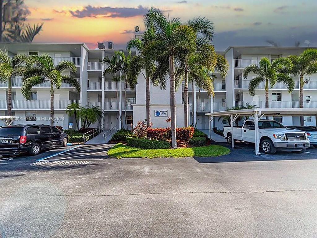 689 NE 6th Ct #209, Boynton Beach, Florida image 35