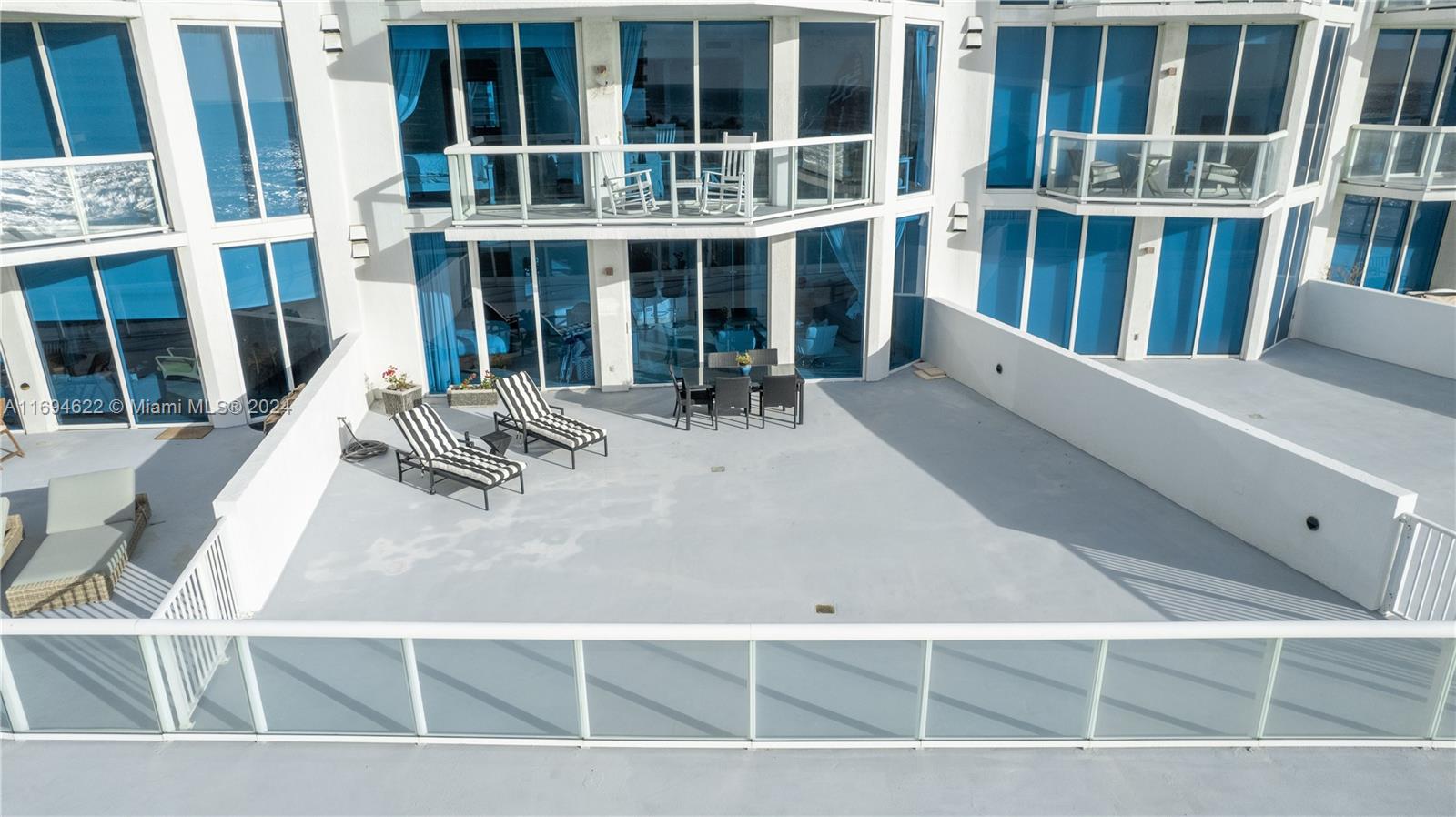 6515 Collins Ave #605, Miami Beach, Florida image 36