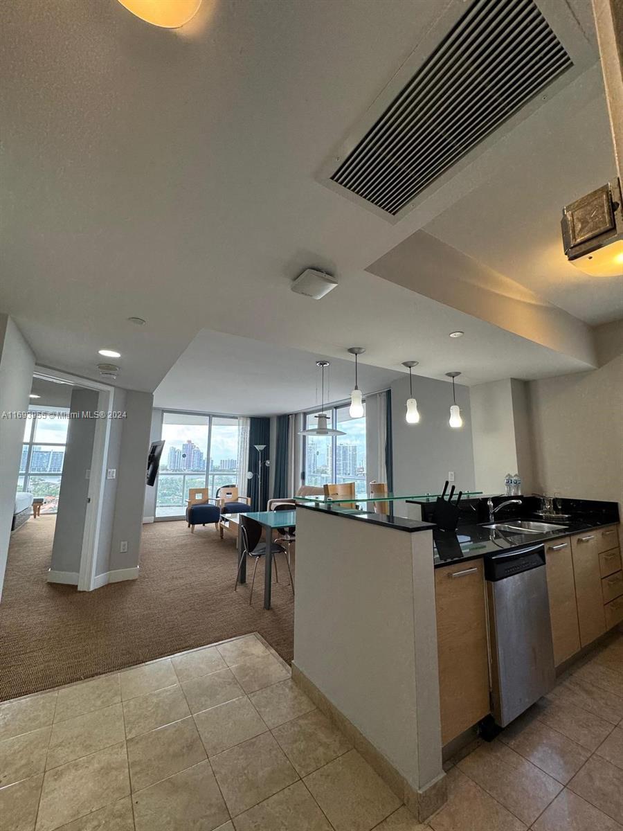 18683 Collins Ave #1107, Sunny Isles Beach, Florida image 2