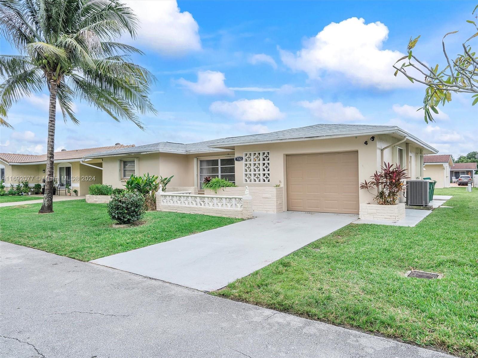 7312 NW 58th Ct, Tamarac, Florida image 38