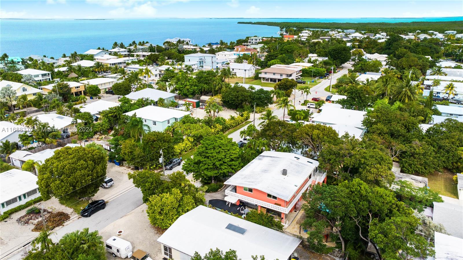 220 Jasmine St, Islamorada, Florida image 32