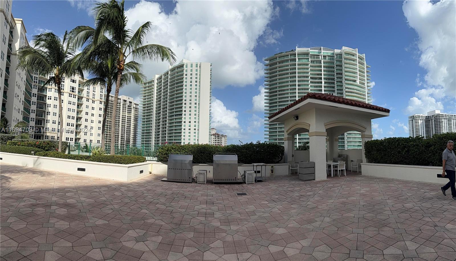 20000 E Country Club Dr #803, Aventura, Florida image 23