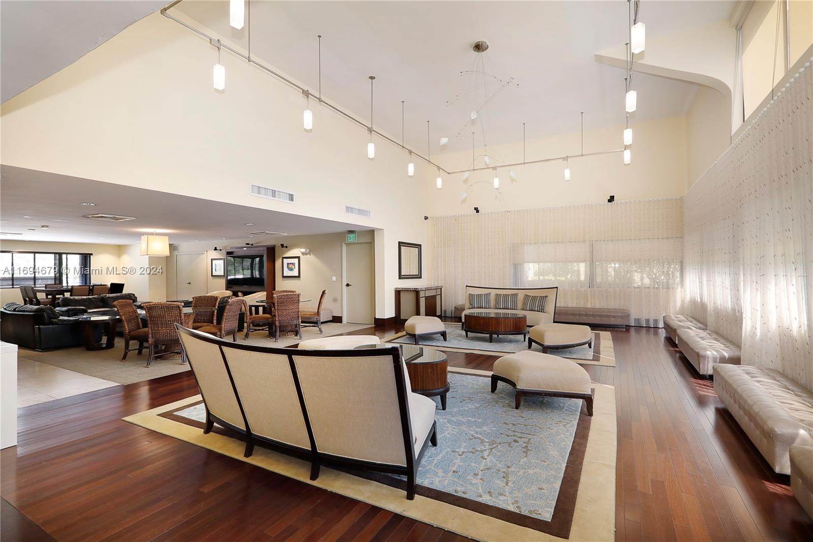 251 Crandon Blvd #1034, Key Biscayne FL 33149