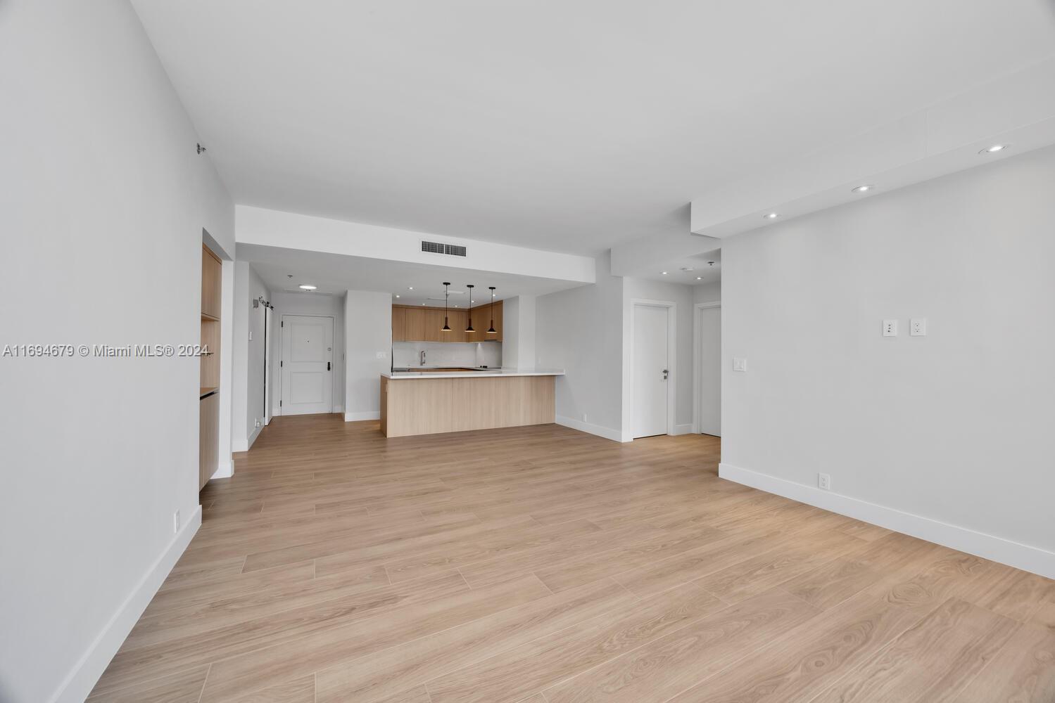 251 Crandon Blvd #1034, Key Biscayne FL 33149