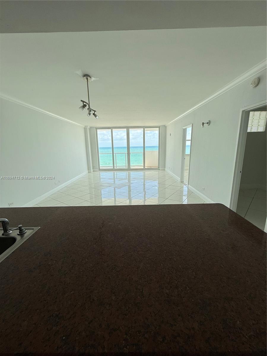 5601 Collins Ave #1105, Miami Beach, Florida image 15