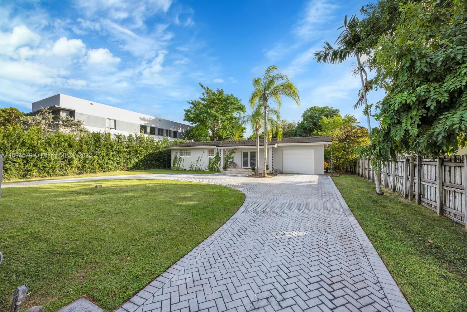 5500 SW 80th St, Miami, Florida image 32