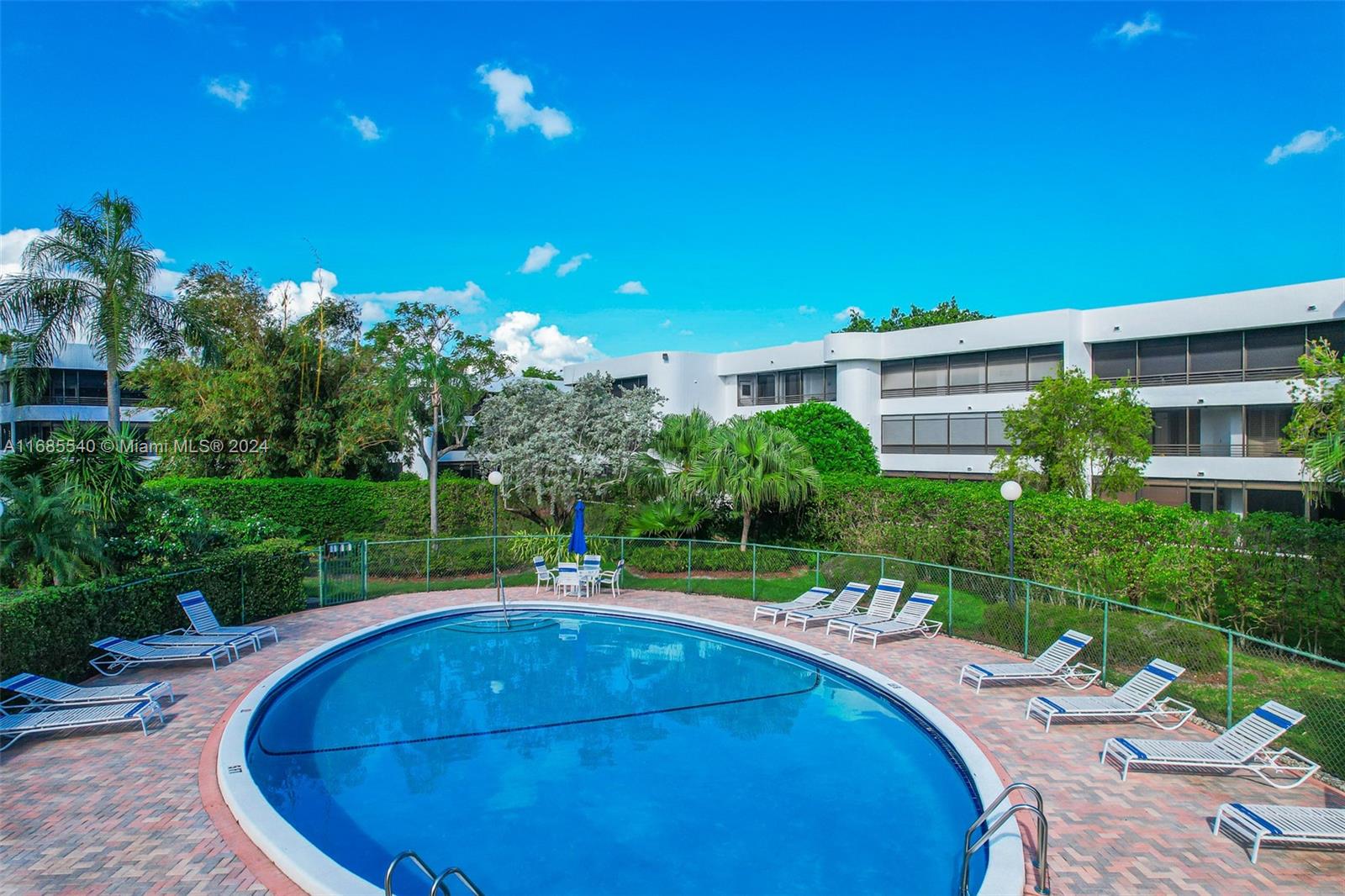 1450 Sheridan St #11E, Hollywood, Florida image 38