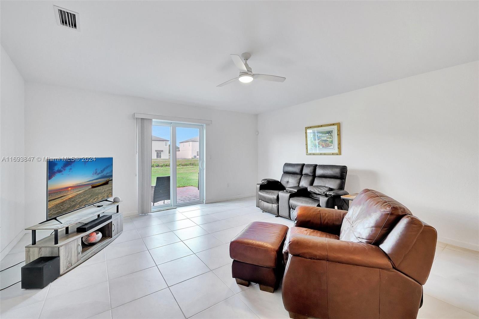 737 Worlington Ln, Fort Pierce, Florida image 10