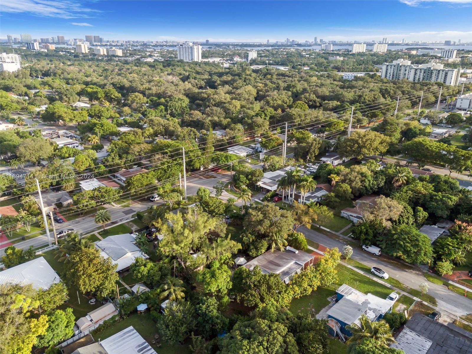 1565 NE 139th St, North Miami, Florida image 39