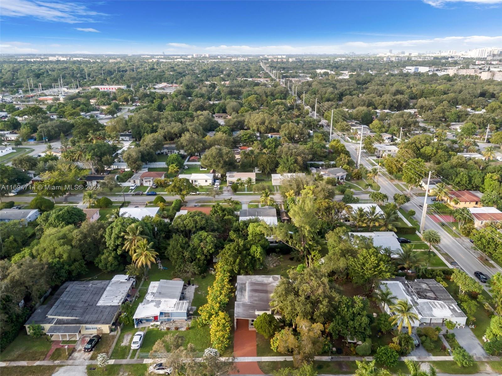 1565 NE 139th St, North Miami, Florida image 6