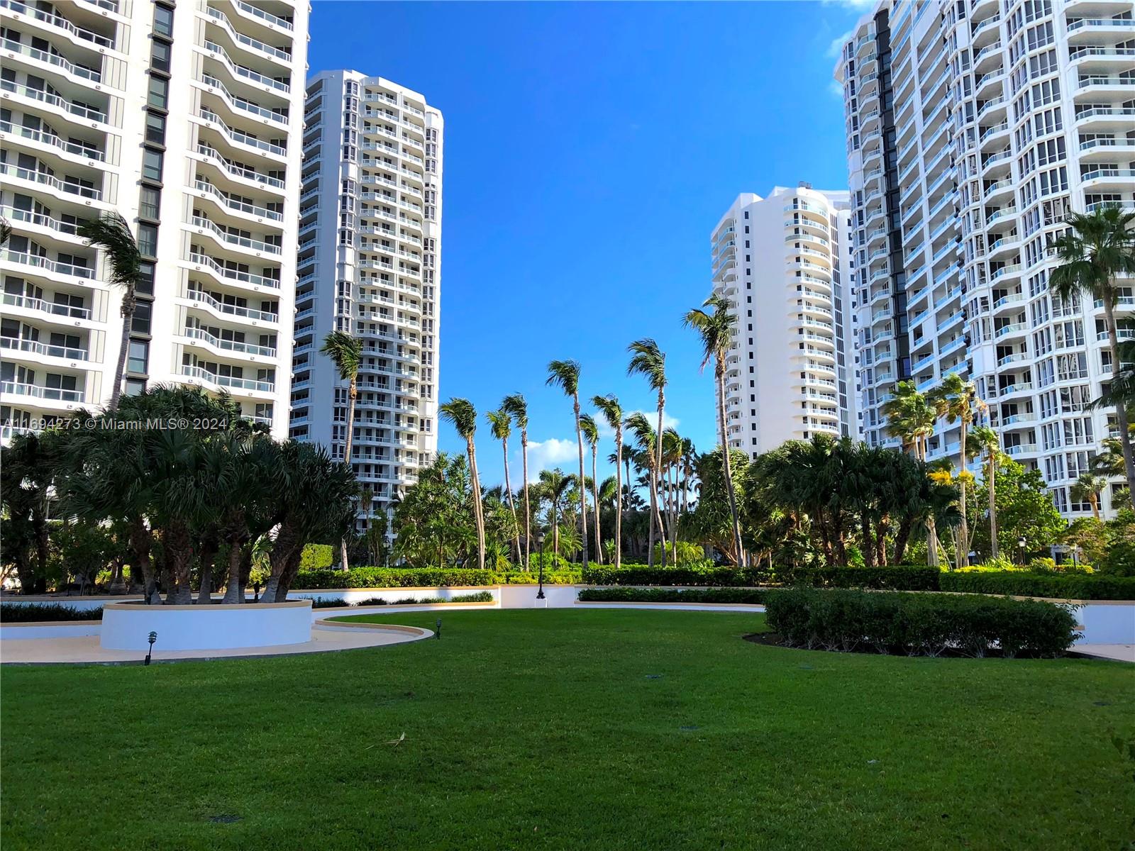 21200 NE Point Pl #1203, Aventura, Florida image 50