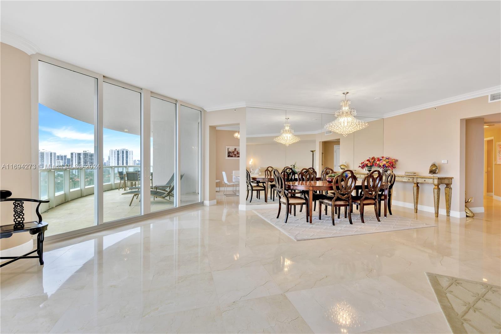 21200 NE Point Pl #1203, Aventura, Florida image 8