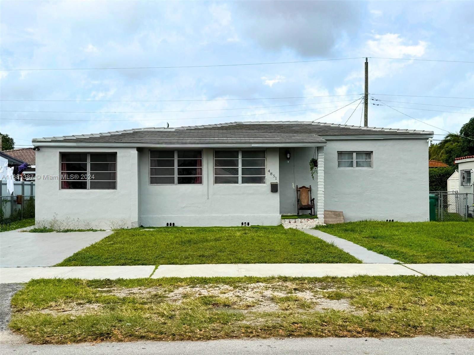 4851 SW 5th St, Miami, Florida image 3