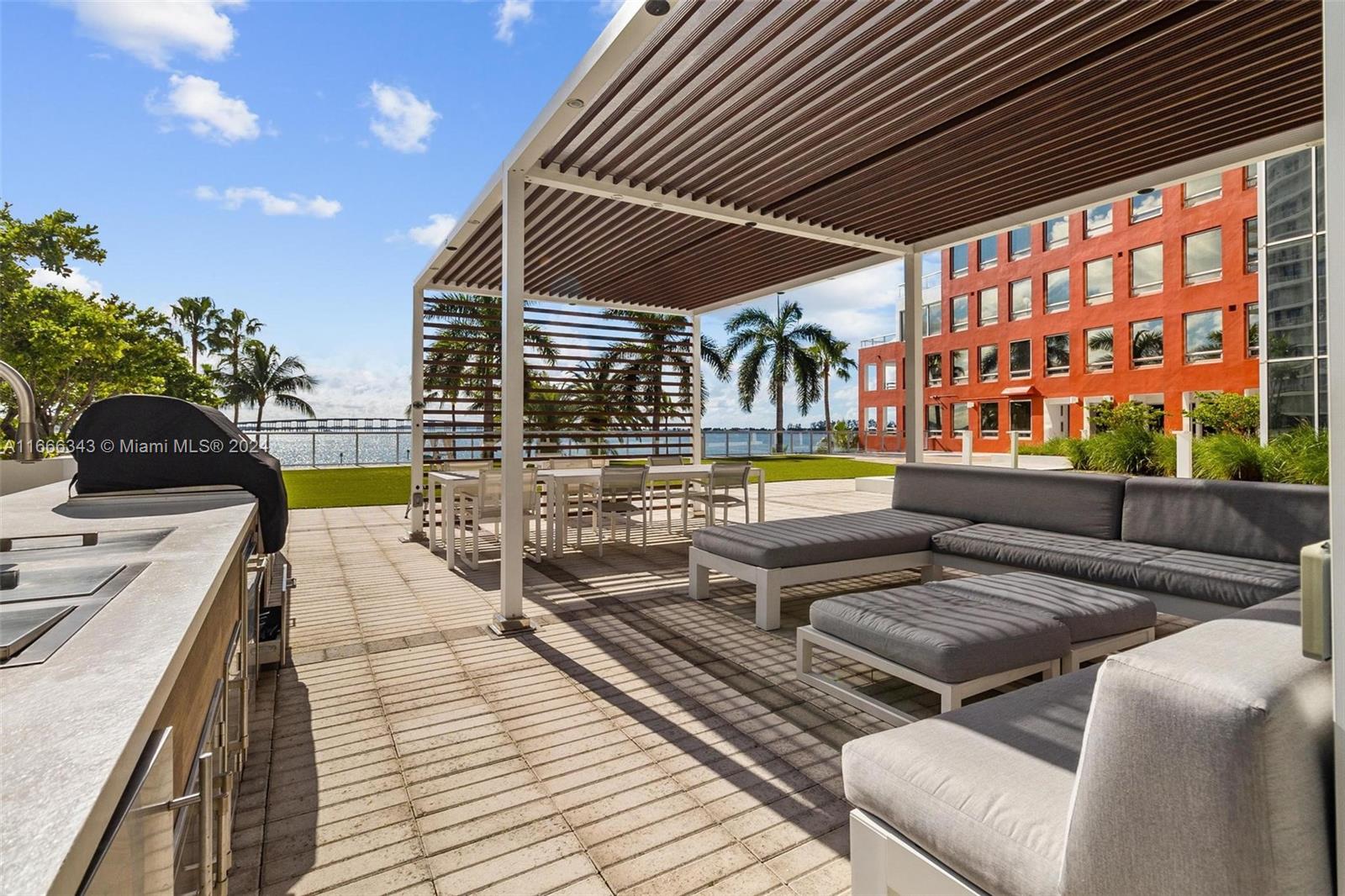 1541 Brickell Ave #C3206, Miami FL 33129