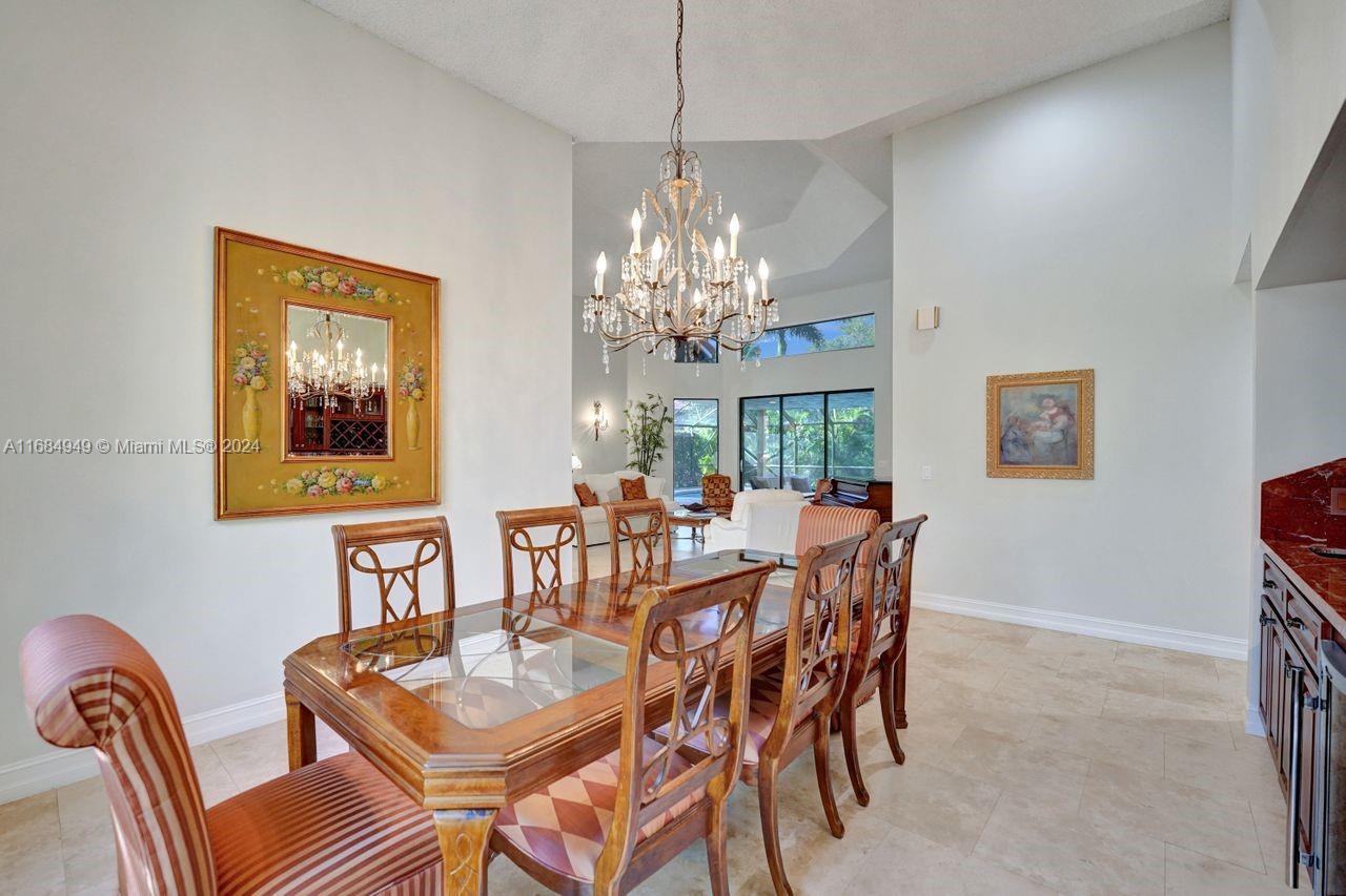 1285 Manor Court, Weston, Florida image 35