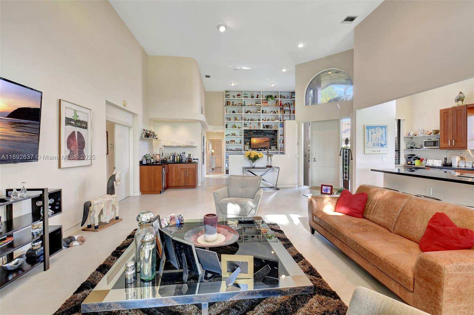 Listing Photo 15