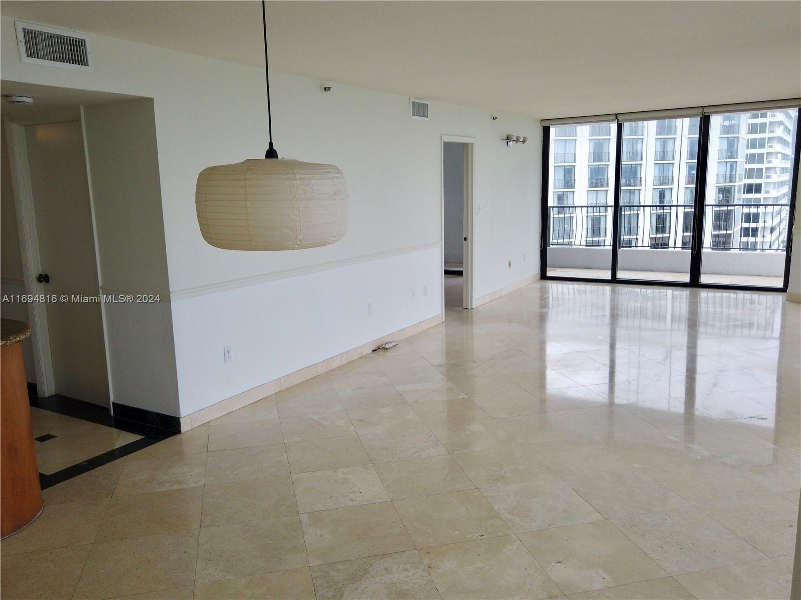 555 NE 15th St #31C, Miami, Florida image 5