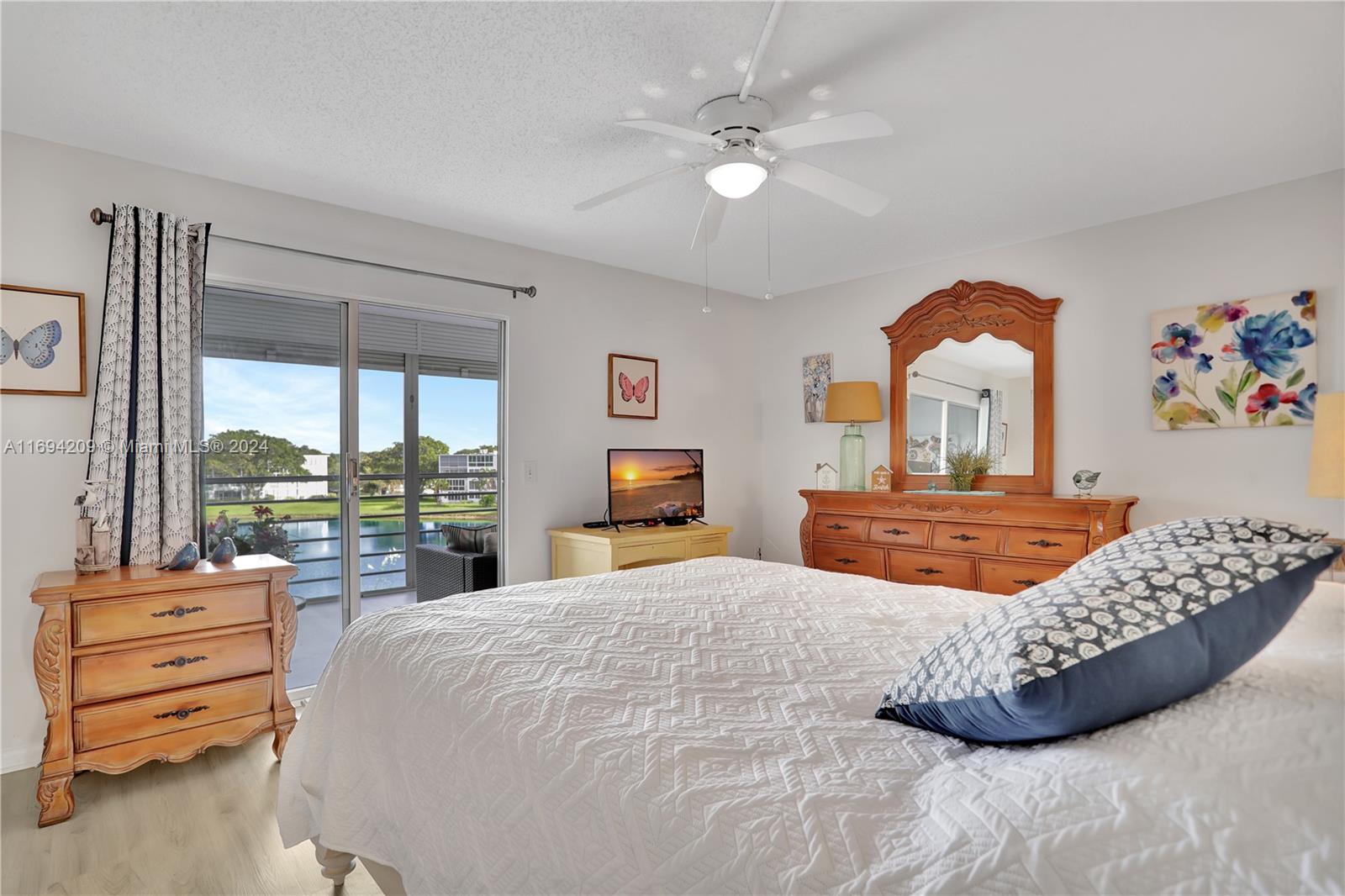 4107 E Cambridge  E #4107, Deerfield Beach, Florida image 11