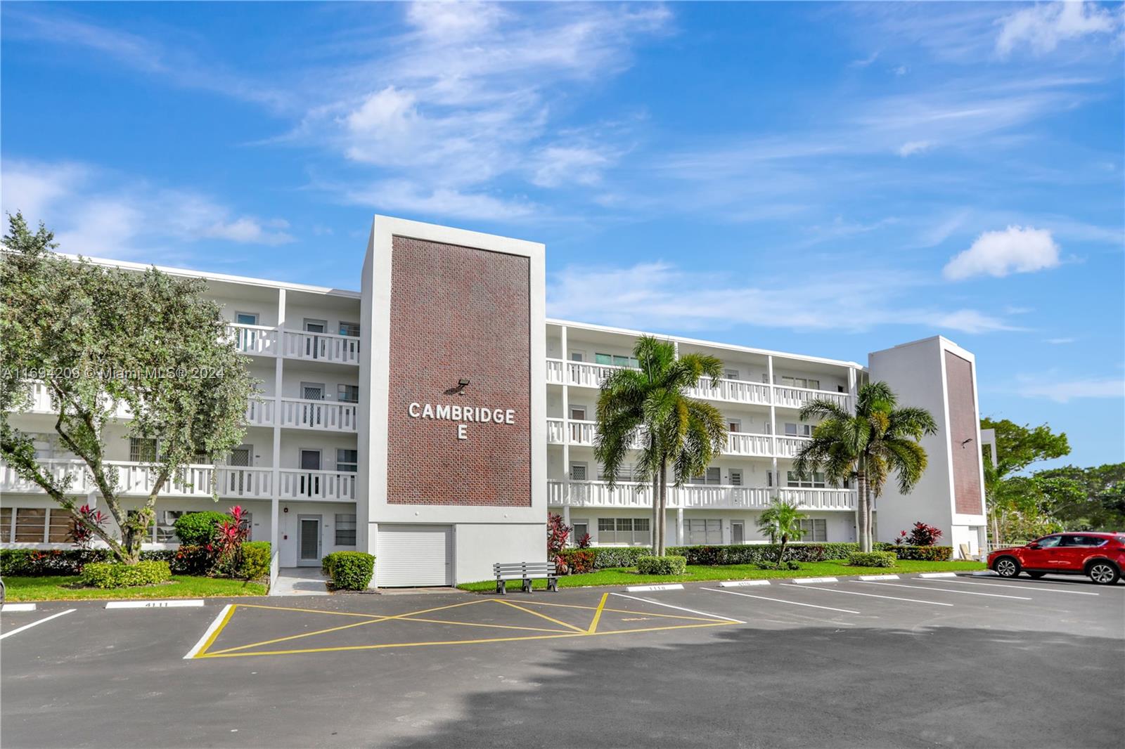 4107 E Cambridge  E #4107, Deerfield Beach, Florida image 23