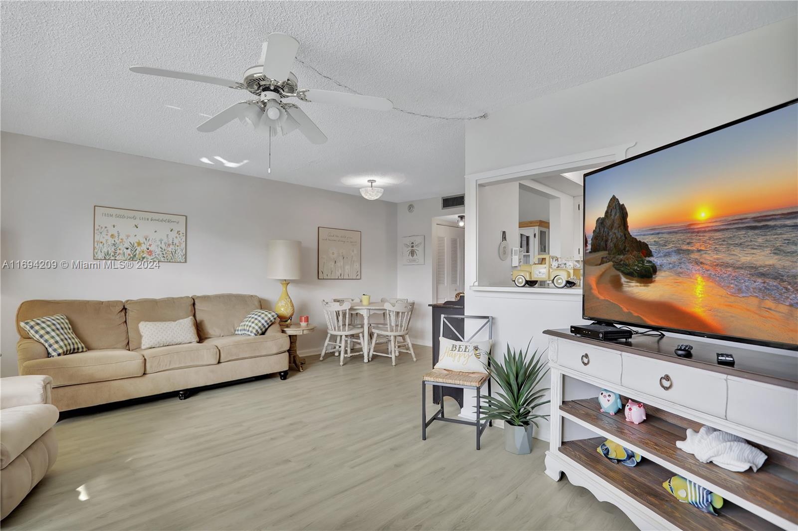 4107 E Cambridge  E #4107, Deerfield Beach, Florida image 3