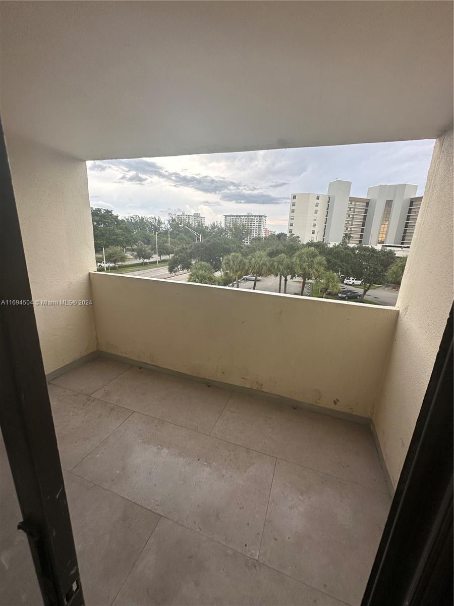 2840 NE 14th St Cswy #401A, Pompano Beach, Florida image 29