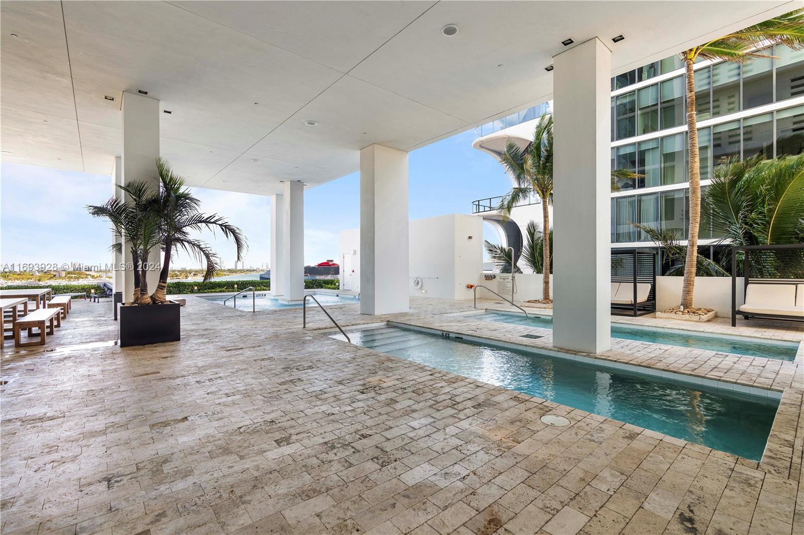 1040 Biscayne Blvd #1506, Miami FL 33132