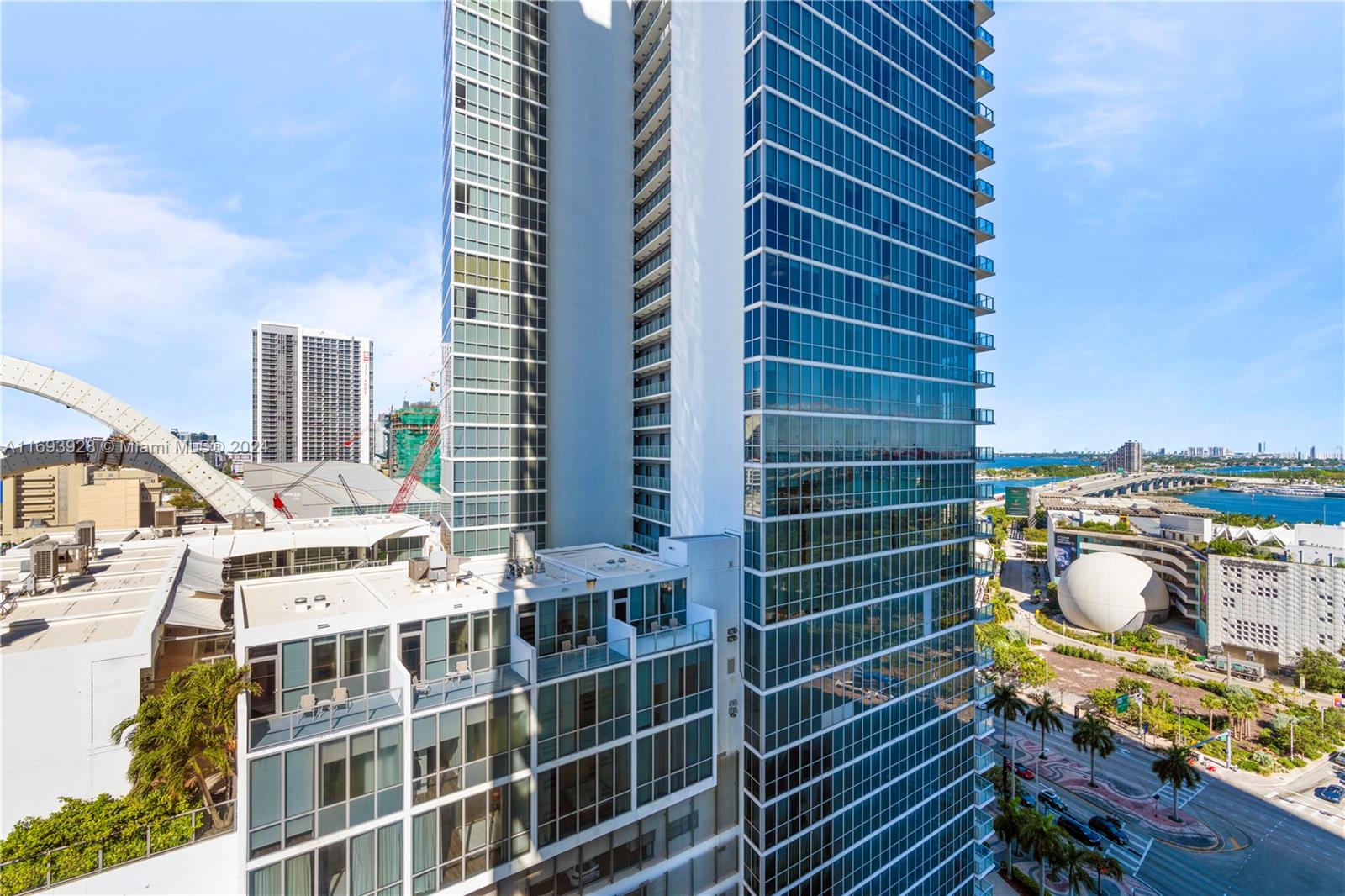 1040 Biscayne Blvd #1506, Miami FL 33132